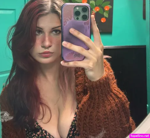 Smollbabey OnlyFans Thumbnail #Qidn6hD3IG
