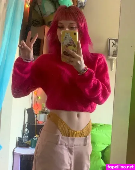 Smoltidanimegrl OnlyFans Thumbnail #D4OfJxUp3K