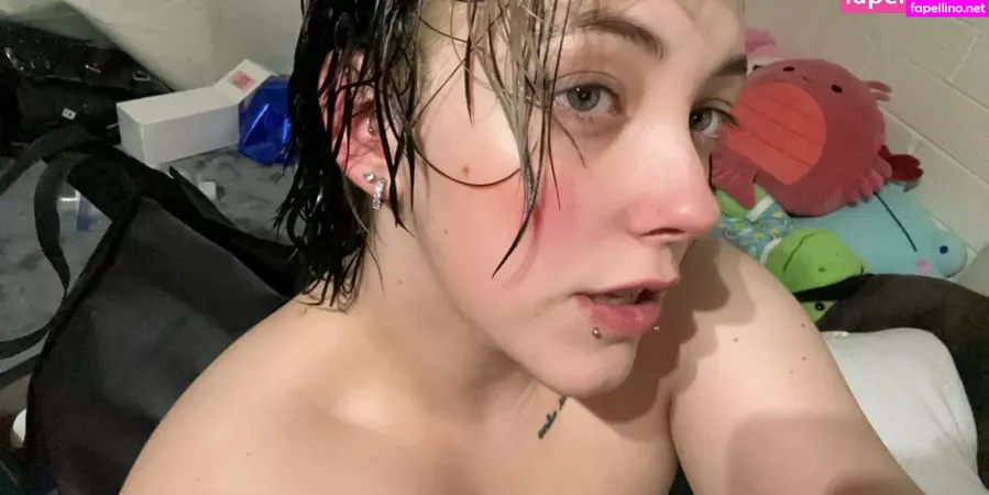 Smutty Bunny OnlyFans Thumbnail #Axtlc5UfU1