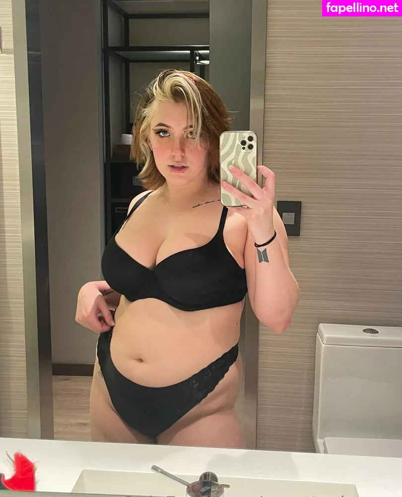 freakinexclusive, smutty_bunny Nude Leaked OnlyFans Photo #sdvmpeLVjF