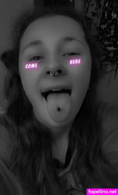 Sn0wf0xx0420 OnlyFans Thumbnail #U1JV81i6OP