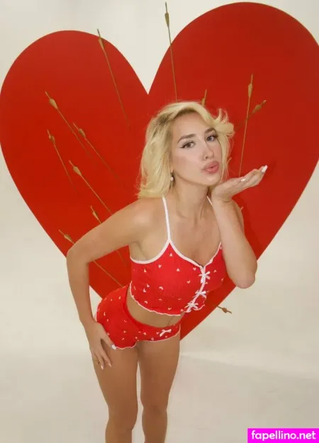 Snackinwithanastasia 2 OnlyFans Thumbnail #yBU2cZccxJ