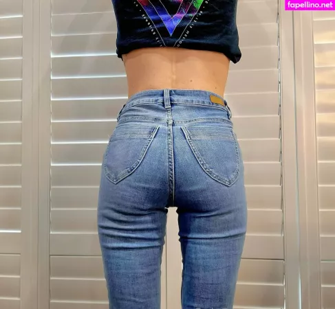 Snacksixfree OnlyFans Thumbnail #DiJSEJZhv6