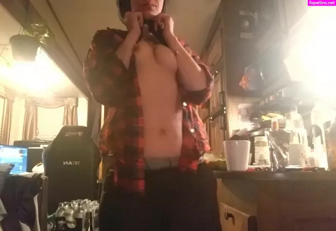 Snaggletoothcostumes OnlyFans Thumbnail #oG1bhAIz42