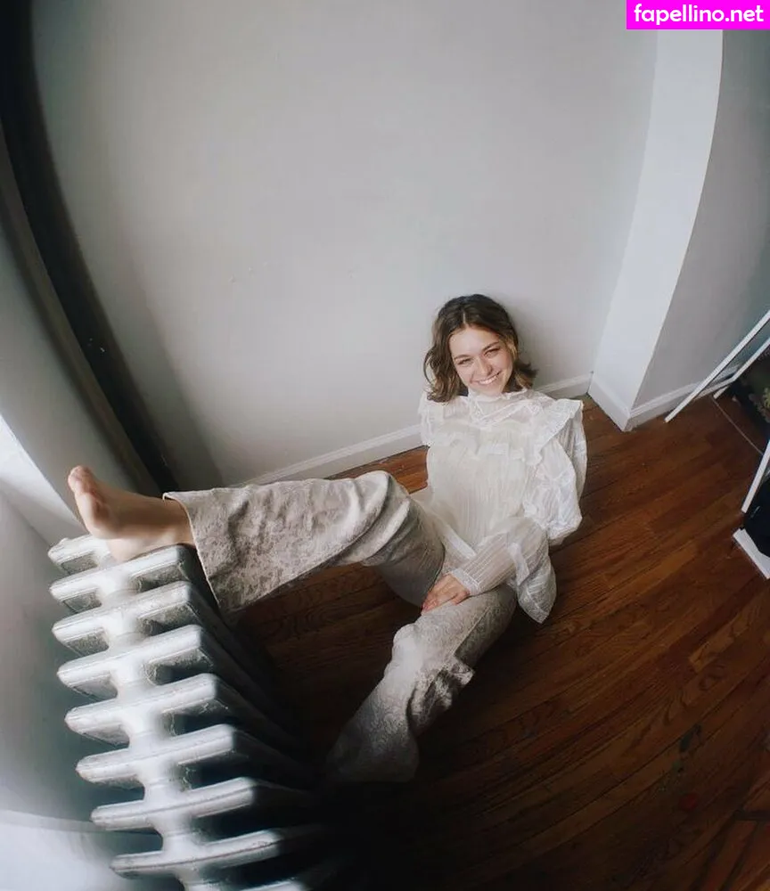 Lindsey Jordan, snailmail Nude Leaked OnlyFans Photo #1zCybgJoV0