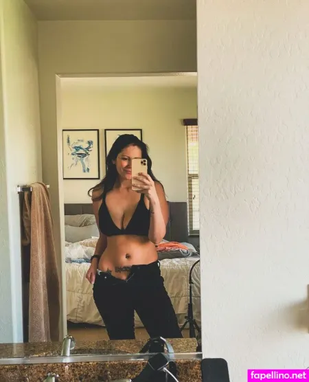 Snaps OnlyFans Thumbnail #Zh1cnUWc3l