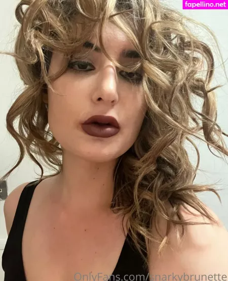 Snarkybrunette OnlyFans Thumbnail #3yvtai5b68