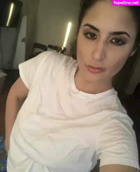 Snarkybrunette OnlyFans Thumbnail #6UJMMeZesg