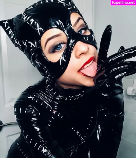 Snarkyjaycosplay OnlyFans Thumbnail #WHhwMu8AuN