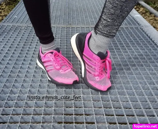 Sneaker Girl Germany Emma Emma Elba OnlyFans Thumbnail #DYJiEdzd5W