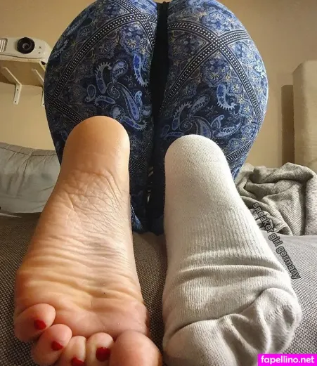 Sneaker Girl Germany Emma Emma Elba OnlyFans Thumbnail #zl4mrQdC09