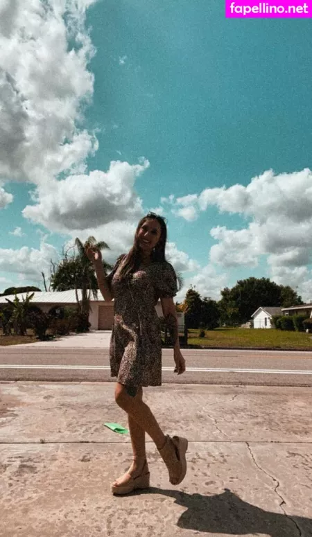 Sneakermoney OnlyFans Thumbnail #TEECCP3Ppj