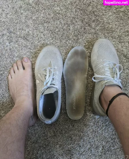 Sneaks182 OnlyFans Thumbnail #tYnH1vWGou