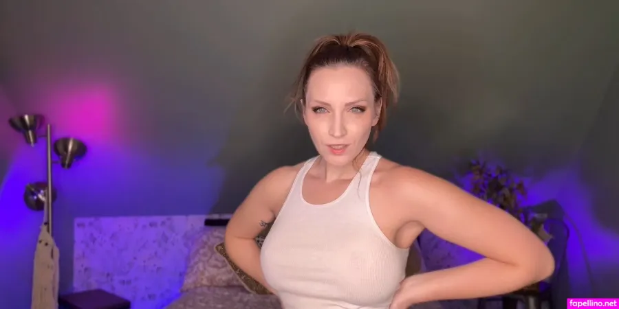 Sneezegoddess Main Profile Photo