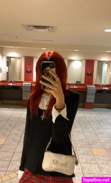 Snickerbitch 2 OnlyFans Thumbnail #v9ofUaMDlc