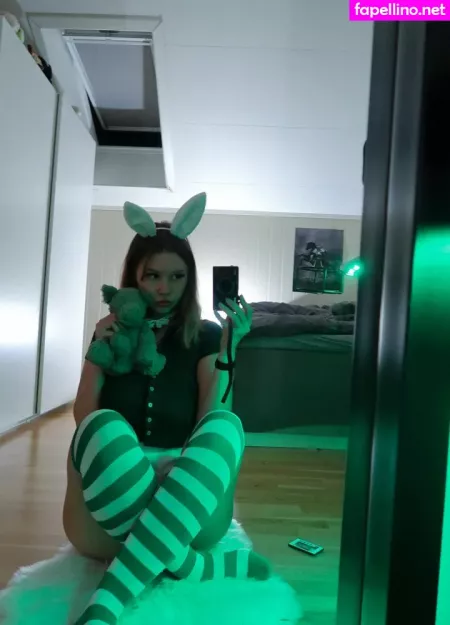 Sniff You OnlyFans Thumbnail #SzEmTsgZJK