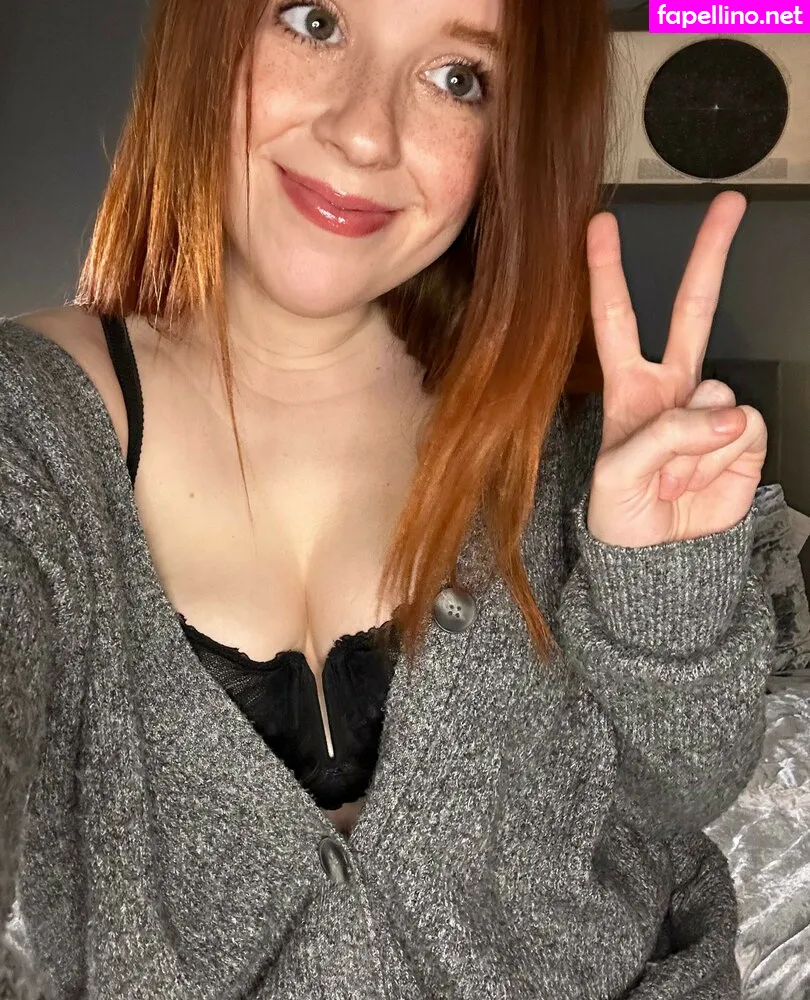 Katieeeee, littlekatiebeth, sleepsleep Nude Leaked OnlyFans Photo #5BKvO1r1jq