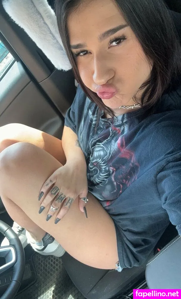 itssnixbitxh, snixfree Nude Leaked OnlyFans Photo #6jYePzKBcD