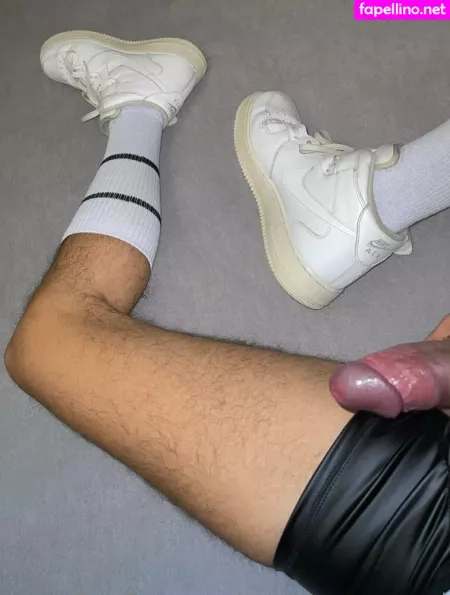 Snkrs Uncensored OnlyFans Thumbnail #DyS2p2U7kP