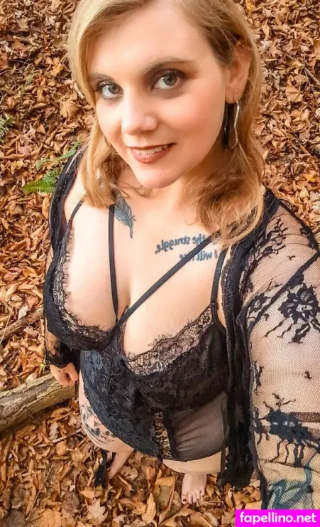 Snobunnybarbie92 OnlyFans Thumbnail #MJTC9PzGAx