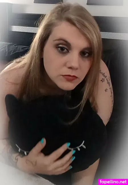 Snobunnybarbie92 OnlyFans Thumbnail #O6lrwZLq5U