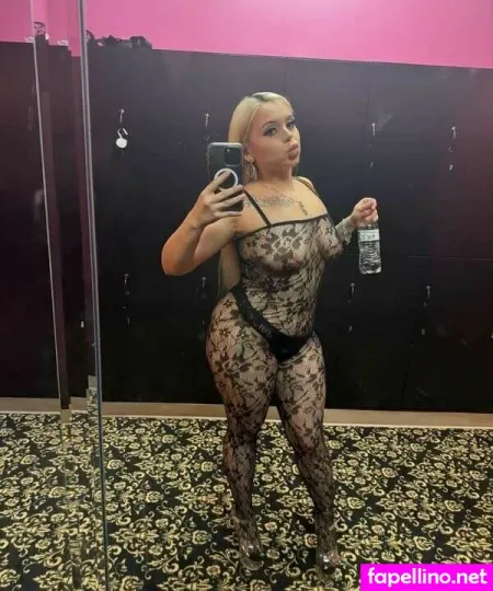 Snobunnyblondie Main Profile Photo