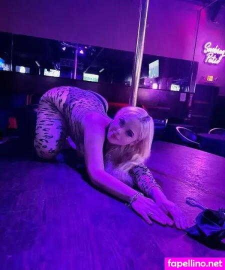 Snobunnyblondie OnlyFans Thumbnail #bi53y5Oxal