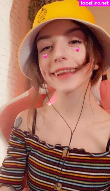 Snoot OnlyFans Thumbnail #kKFM8INM4F