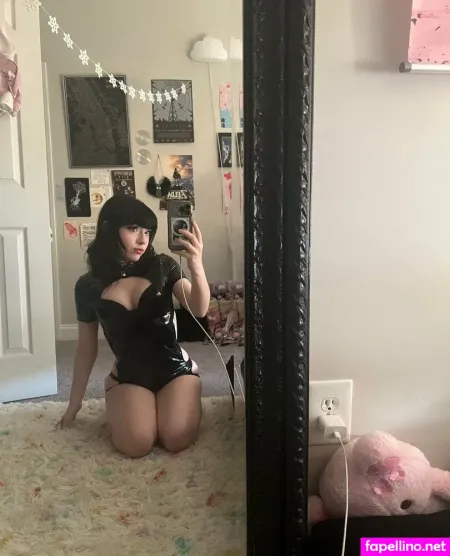 Snottea 1 OnlyFans Thumbnail #jglANu4rON