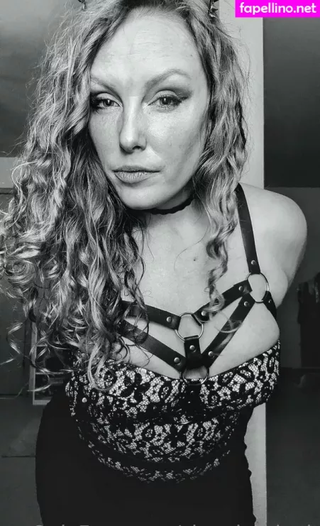 Snow Bunny907 OnlyFans Thumbnail #IWihl5d29g