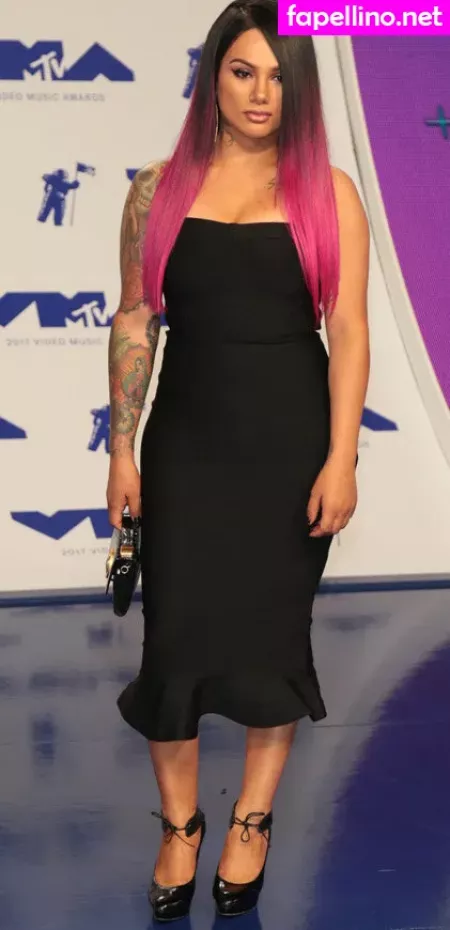 Snow Tha Product OnlyFans Thumbnail #4TwKTc3w4t