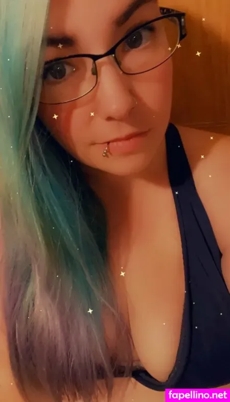 Snow White1121 OnlyFans Thumbnail #TnJlgKPq4i