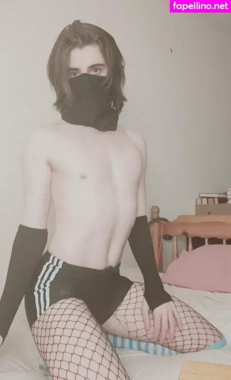 Snowboyxox OnlyFans Thumbnail #D7B9cF9BJc