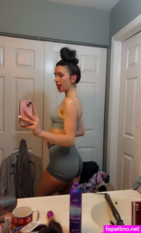 Snowbunni578 OnlyFans Thumbnail #Tozqo7sUNM