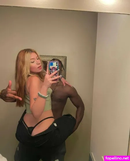 Snowbunny Teens OnlyFans Thumbnail #1lDgPWesax