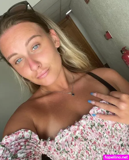 Snowbunny Teens OnlyFans Thumbnail #73RsOv3HYA