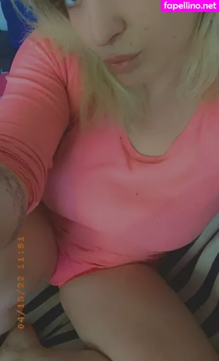 Snowbunnygang420 OnlyFans Thumbnail #WtJgBUDKcq