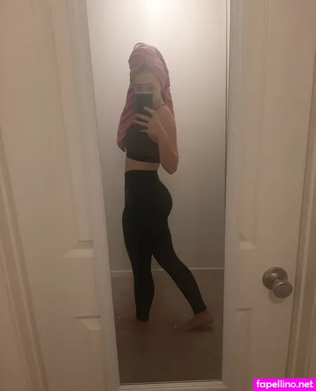 Snowcakesxo OnlyFans Thumbnail #X9nPbKgjOF