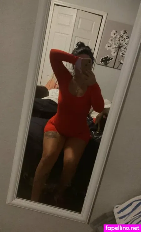 Snowflakeluv OnlyFans Thumbnail #UZBtMFwj15