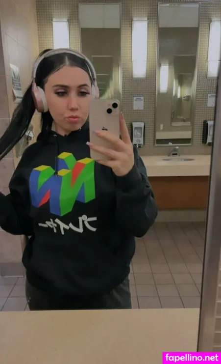 Snowiiibunnii OnlyFans Thumbnail #5hZuQVlvd1