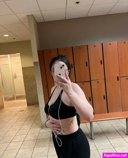 Snowiiibunnii OnlyFans Thumbnail #DudQ7BKG3S