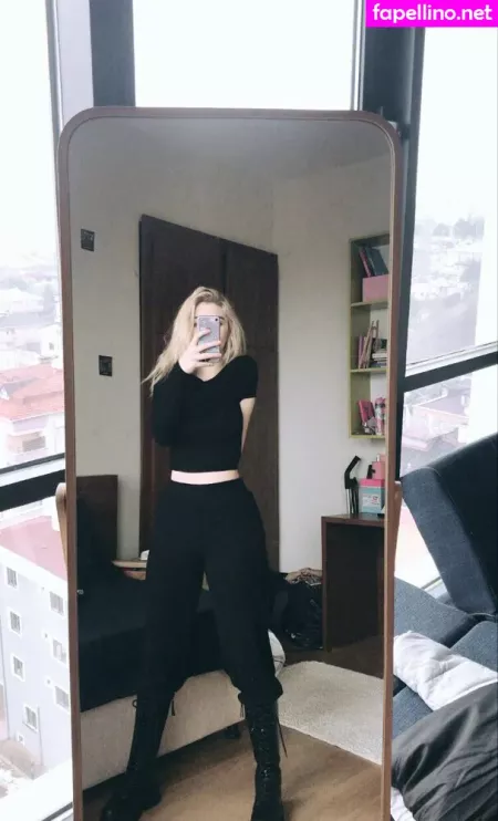 Snowmaiid OnlyFans Thumbnail #KaoDFR6LRj