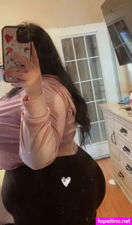 Snowwfairyy OnlyFans Thumbnail #0TS50FigYx