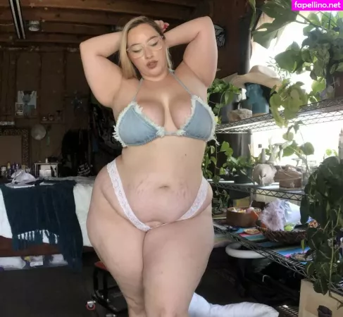 Snowycakesy OnlyFans Thumbnail #kwDaLIZiPn