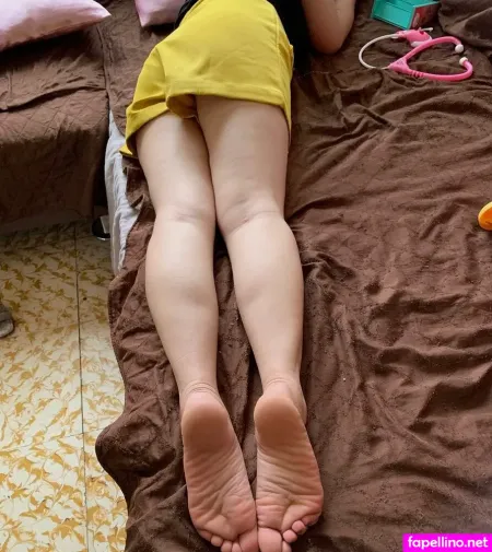 Snowyfeet19 OnlyFans Thumbnail #5OAPrswfU5