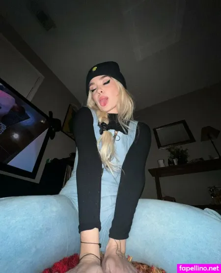 Snowyserenasummers OnlyFans Thumbnail #gDPk73X9uU