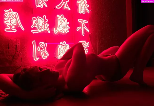 Snugglepunk OnlyFans Thumbnail #IWVXtfJvxS