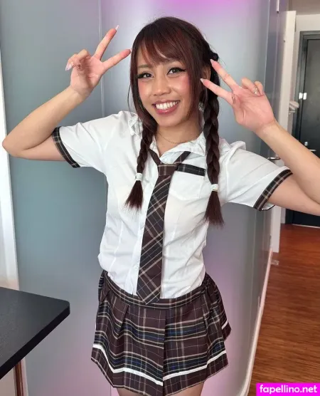 So Ko 1 OnlyFans Thumbnail #M4c6n4S8bW