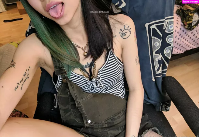 Sobermood OnlyFans Thumbnail #BqKW9oF9qQ