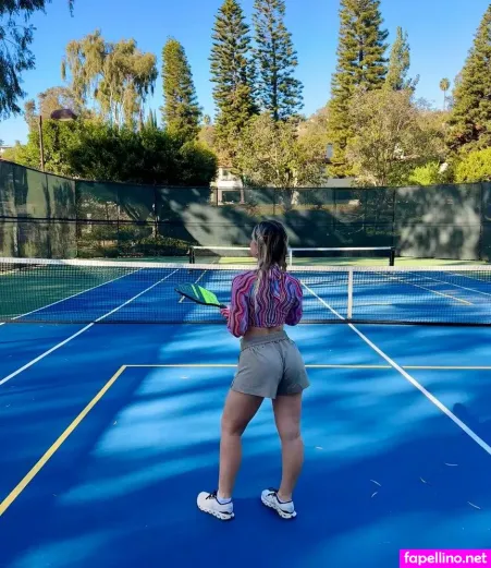 Socallily OnlyFans Thumbnail #knmOte6SvU